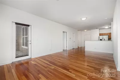 1000 E Woodlawn Road #217, Charlotte, NC 28209 - Photo 6