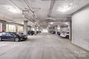 1000 E Woodlawn Rd, Charlotte, NC 28209 - Photo 18