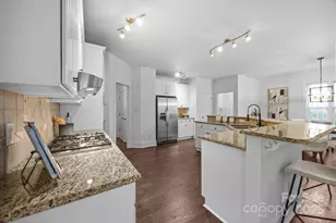 7909 Bay Pointe Dr, Denver, NC 28037 - Photo 18