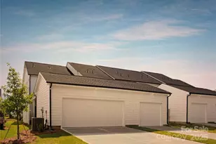 8128 Jacey Ln, Huntersville, NC 28078 - Photo 6