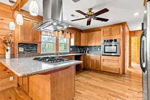 82 Morgan St, Canton, NC 28716 - Photo 16