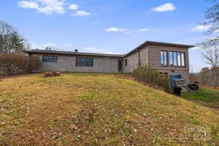 197 Roland Hill Rd, Burnsville, NC 28714 - Photo 24