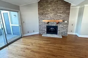 18731 Vineyard Point Ln, Cornelius, NC 28031 - Photo 2