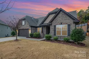 3005 Carriage Oak Wy, Fort Mill, SC 29707 - Photo 2