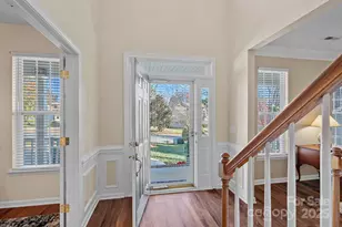 17428 Baldwin Hall Dr, Charlotte, NC 28277 - Photo 2