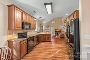 17428 Baldwin Hall Dr, Charlotte, NC 28277 - Photo 10