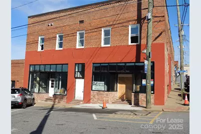 126 W Court Street, Rutherfordton, NC 28139 - Photo 1