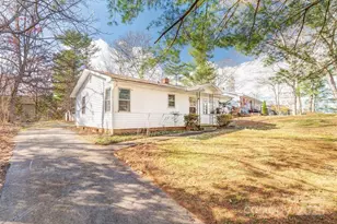 88 Blake Dr, Arden, NC 28704 - Photo 2