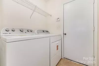 7705 Ponderosa Pine Lane, Charlotte, NC 28215 - Photo 16