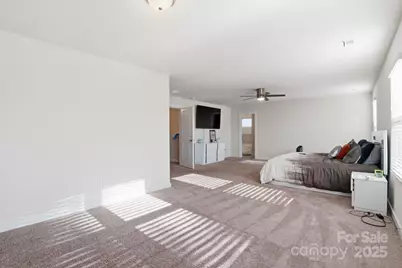 8220 Hudson Forest Drive, Charlotte, NC 28269 - Photo 16