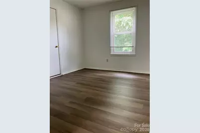 104 Countryside Drive SE, Lenoir, NC 28645 - Photo 6