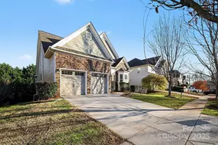 5021 El Molino Dr, Charlotte, NC 28214 - Photo 2