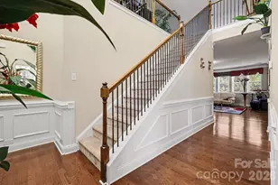 5021 El Molino Dr, Charlotte, NC 28214 - Photo 2