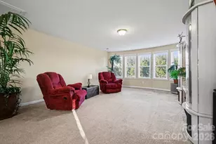 5021 El Molino Dr, Charlotte, NC 28214 - Photo 12