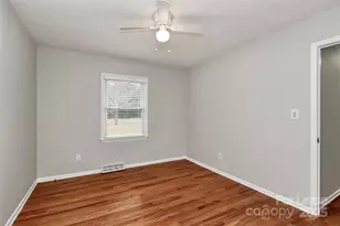 8911 Reames Rd, Charlotte, NC 28216 - Photo 18