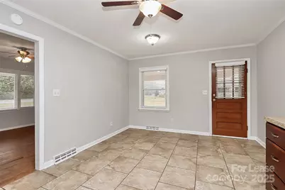 8911 Reames Road, Charlotte, NC 28216 - Photo 14