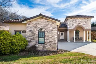 10 Pacifico Dr, Asheville, NC 28806 - Photo 2