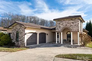 10 Pacifico Dr, Asheville, NC 28806 - Photo 1