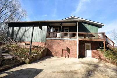 119 Pleasant Hill Circle, Waynesville, NC 28786 - Photo 2