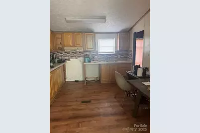 2503 Messer Street, Valdese, NC 28690 - Photo 8