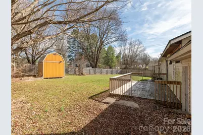 5057 Howard Gap Road, Flat Rock, NC 28731 - Photo 22