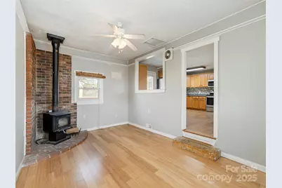 5057 Howard Gap Road, Flat Rock, NC 28731 - Photo 8