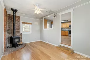 5057 Howard Gap Rd, Flat Rock, NC 28731 - Photo 8