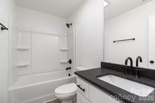 208 James St, Kannapolis, NC 28083 - Photo 12