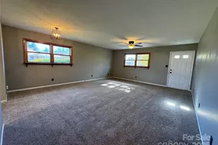 41 Transou St, Sparta, NC 28675 - Photo 2