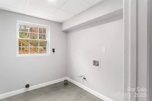 2210 24th St Cir NE, Hickory, NC 28601 - Photo 28