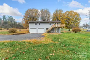 2210 24th St Cir NE, Hickory, NC 28601 - Photo 30