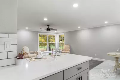 2210 24th Street Circle NE, Hickory, NC 28601 - Photo 10