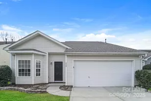 524 Lightspun Ln, Charlotte, NC 28216 - Photo 2