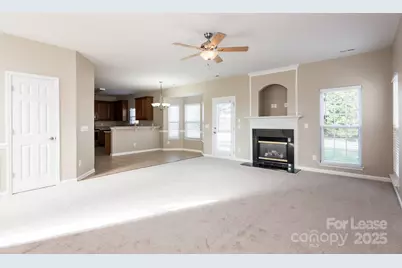 10209 Fairbourne Court, Charlotte, NC 28269 - Photo 2