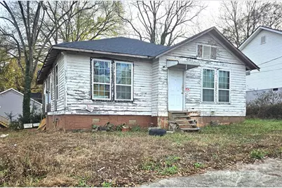 901 W 5th Avenue, Gastonia, NC 28052 - Photo 6