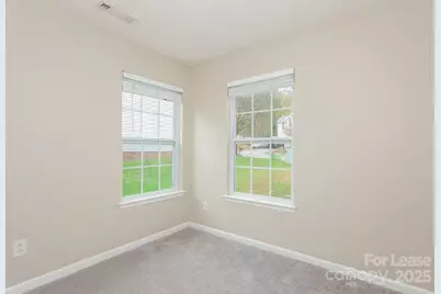 6138 Sid Crane Drive, Charlotte, NC 28216 - Photo 12