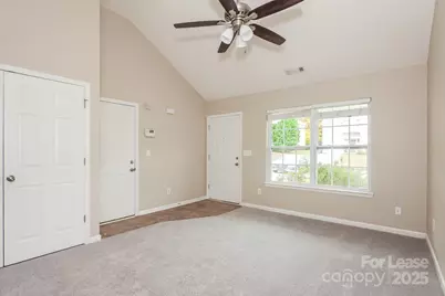 6138 Sid Crane Drive, Charlotte, NC 28216 - Photo 4