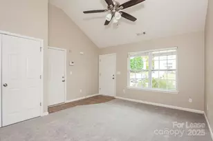 6138 Sid Crane Dr, Charlotte, NC 28216 - Photo 4