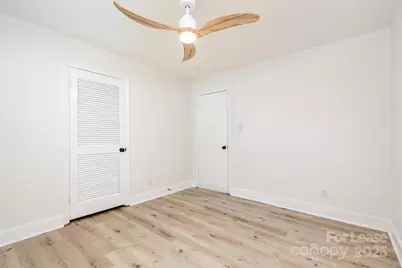 7726 Wallace Lane, Charlotte, NC 28212 - Photo 16