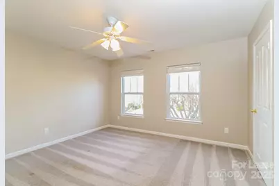 10901 Slalom Hill Road, Charlotte, NC 28278 - Photo 8