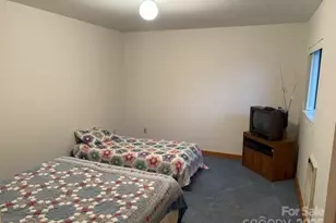 860 Pless Underwood Rd, Maggie Valley, NC 28751 - Photo 12