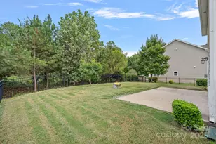 2079 Lakebridge Drive, Fort Mill, SC 29715 - Photo 32