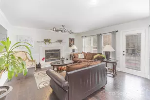 7236 Cobble Creek Dr, Matthews, NC 28104 - Photo 20