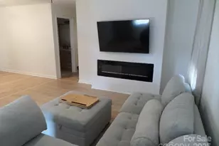 3216 Lasalle St, Charlotte, NC 28216 - Photo 8