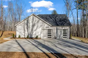 135 Hilltop St, Morganton, NC 28655 - Photo 38