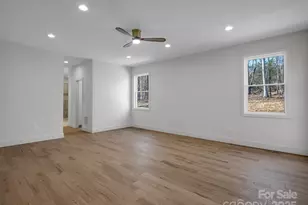 135 Hilltop St, Morganton, NC 28655 - Photo 20