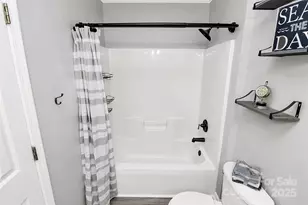 949 Heritage Pkwy, Fort Mill, SC 29715 - Photo 24