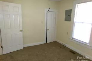 923 Efird St, Albemarle, NC 28001 - Photo 12