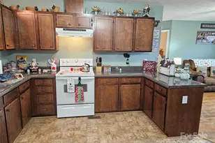 951 Cypress Ct NW, Lenoir, NC 28645 - Photo 6