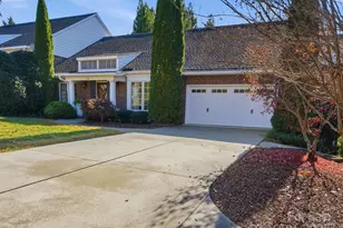 169 42nd Ave Dr NW, Hickory, NC 28601 - Photo 2